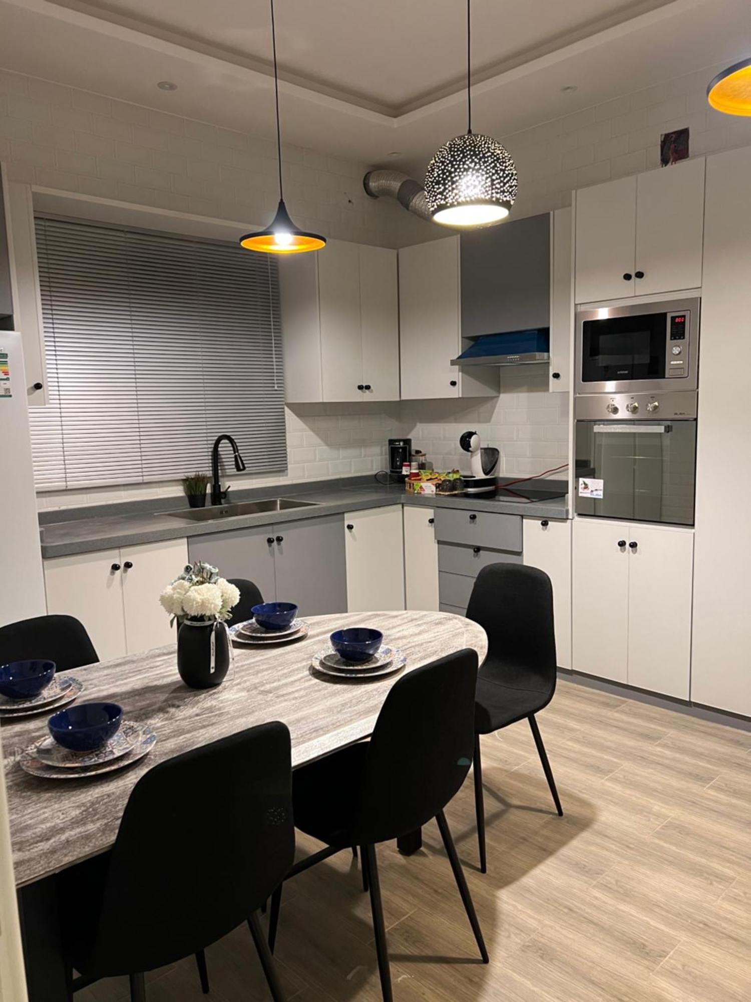 Apartment حديثه النرجس تسجيل ذاتي